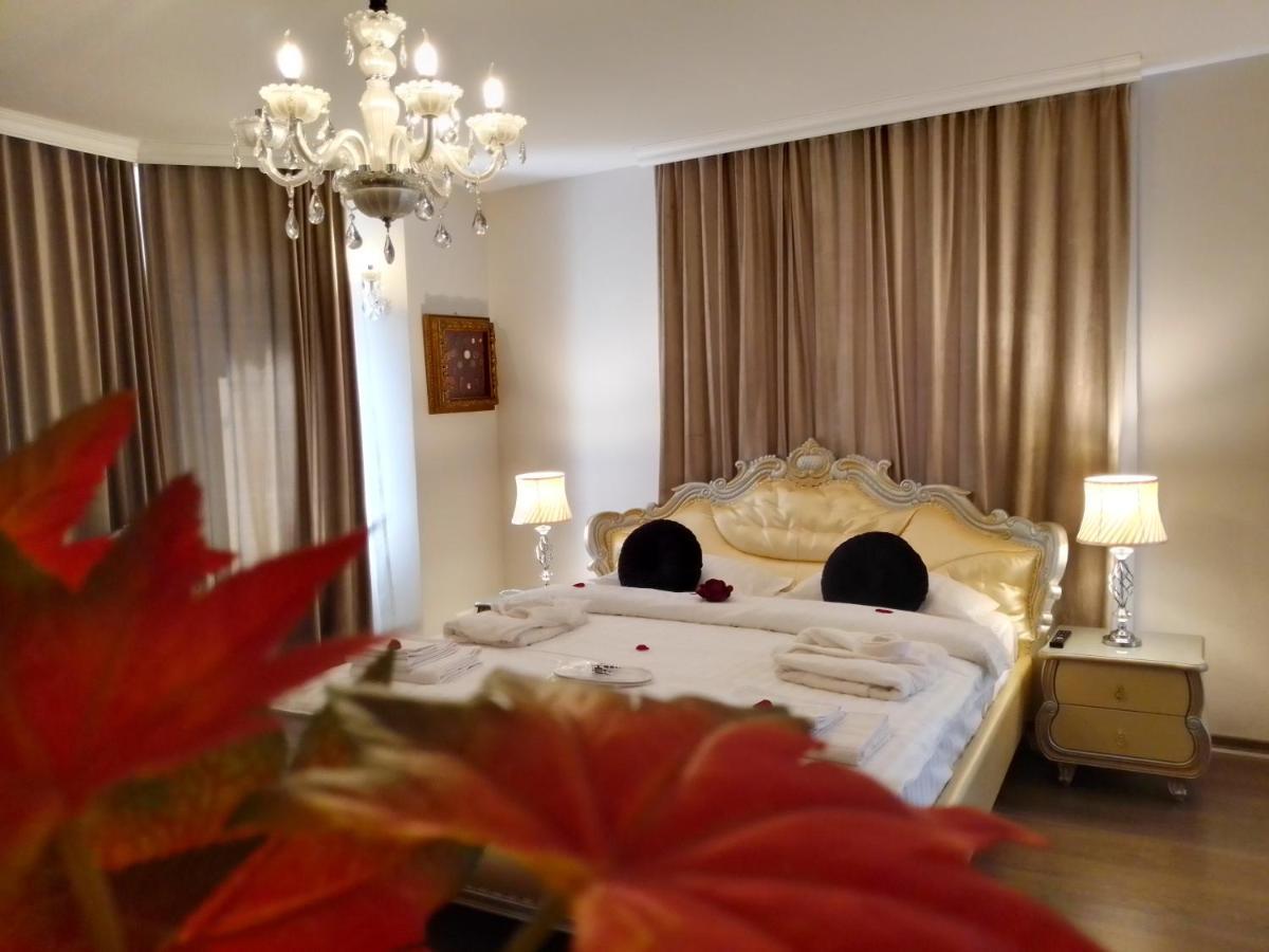 Casa Maria Roses Hotel Rîşnov Екстериор снимка